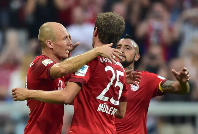 Arjen Robben celebrates with teammates