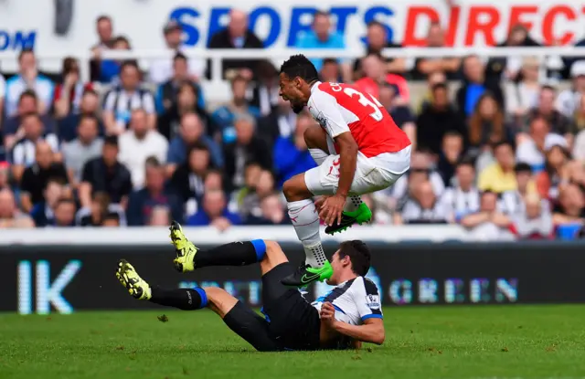 Florian Thauvin tackle