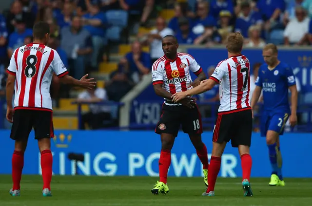 Jermain Defoe celebrates