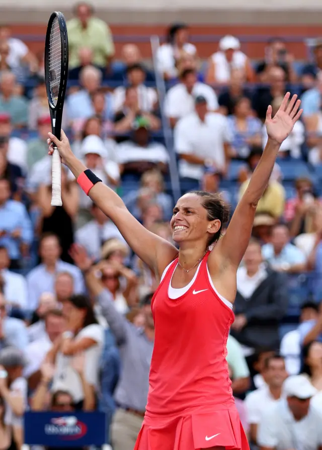 Roberta Vinci wins