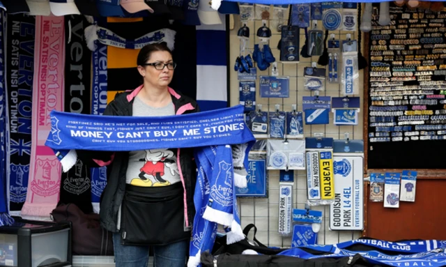 Everton scarf