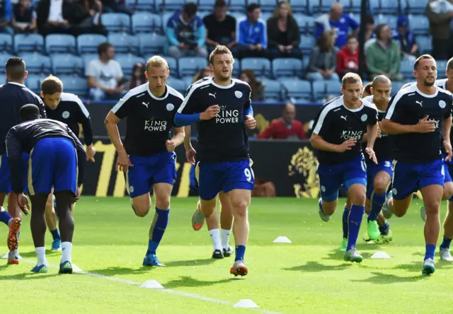 Leicester warm up