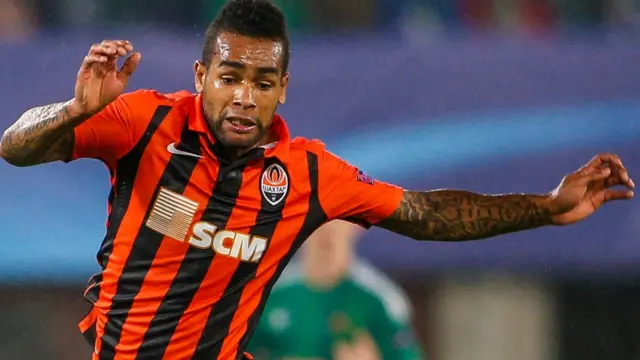 Shakhtar Donetsk striker Alex Teixeira