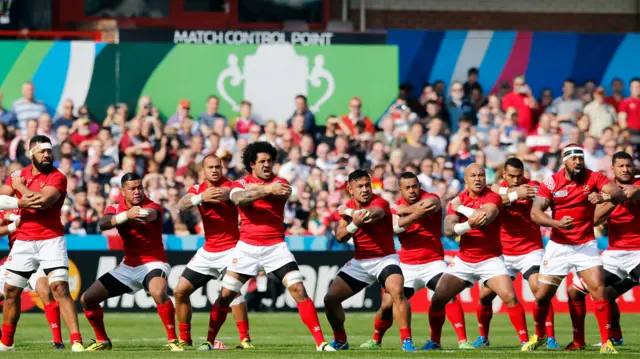 Tonga perform the Sipi Tau