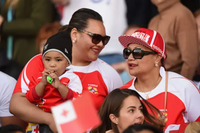 Tonga fans