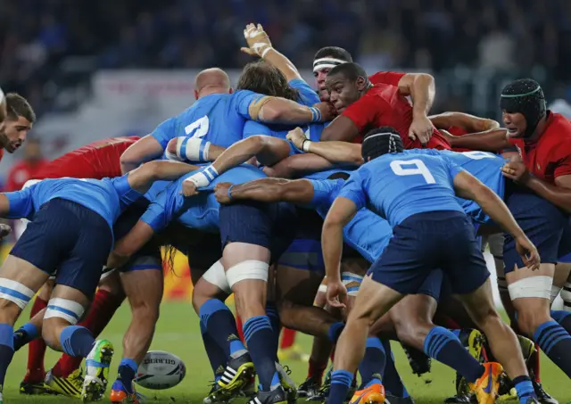 Italy France scrum