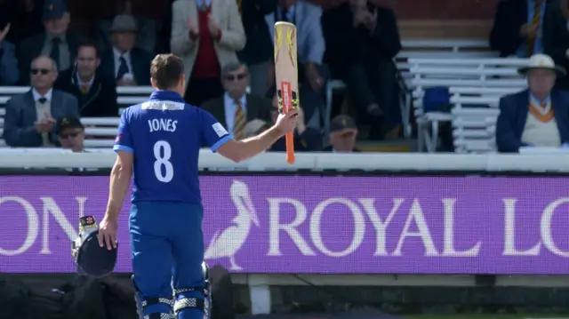 Geraint Jones acknowledges the crowd after losing his wicket