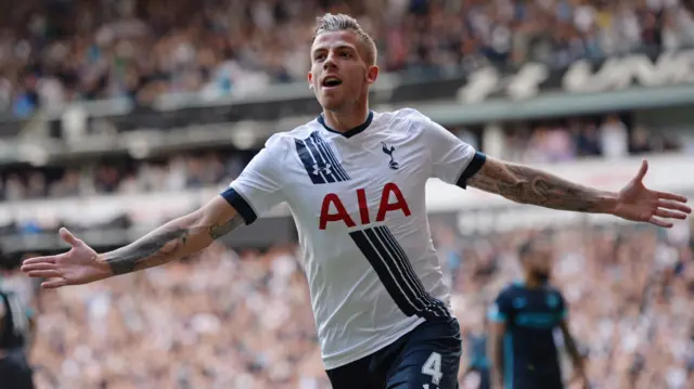 Alderweireld