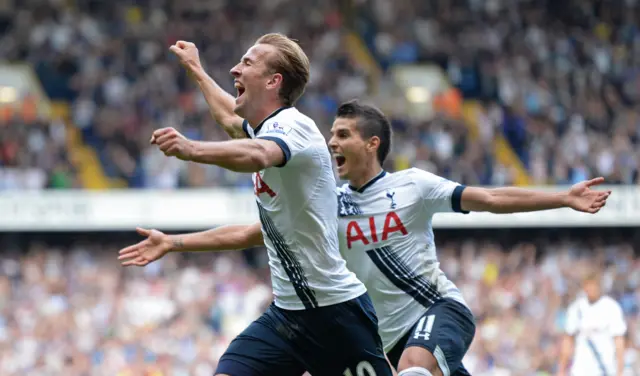 Harry Kane celebrates