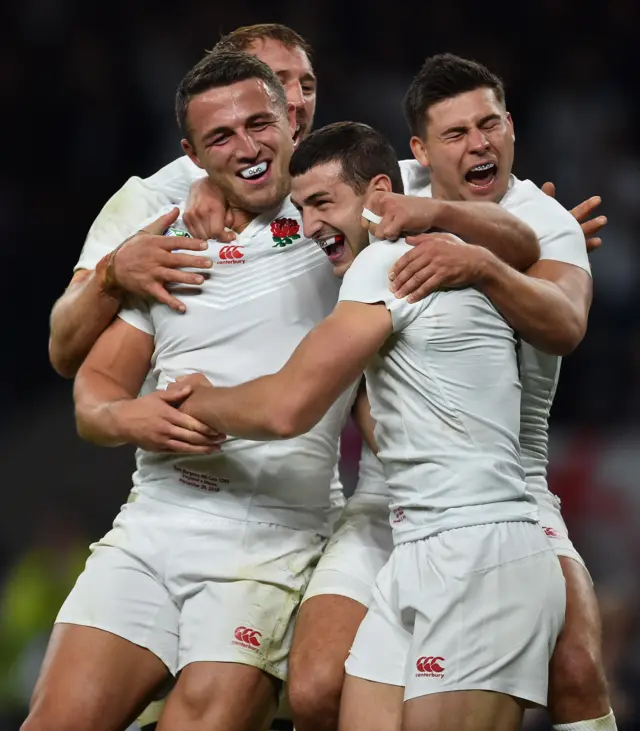 Jonny May celebrates with Sam Burgess, Chris Robshaw and Ben Youngs