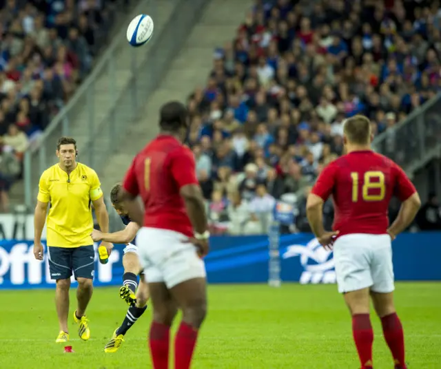 Greig Laidlaw kicks