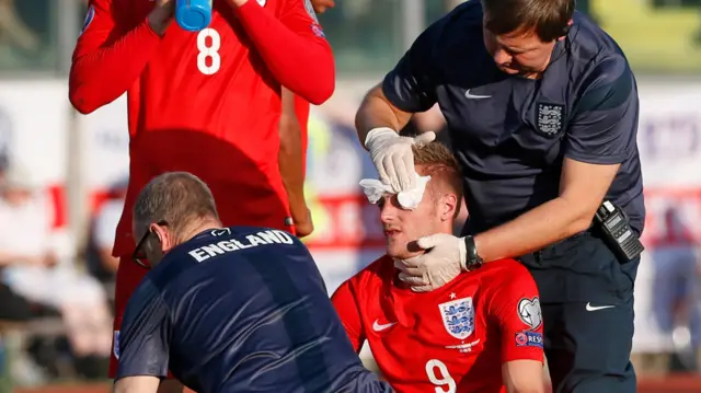 Jamie Vardy receives treatment