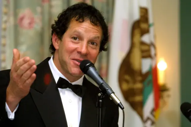 Steve Guttenberg