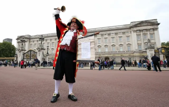 English town crier Tony Appleton