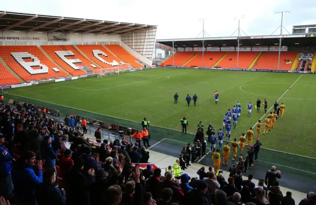 Carlisle v Yeovil