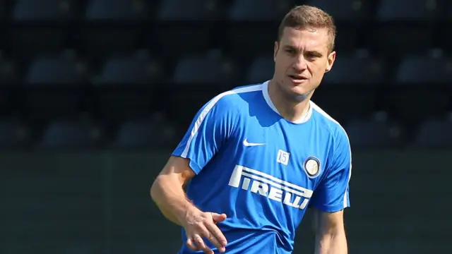 Nemanja Vidic