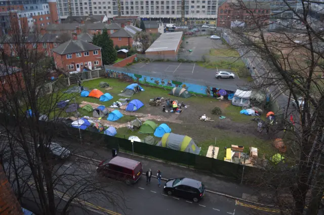 tents cliff road