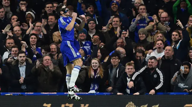 Cesar Azpilicueta celebrates