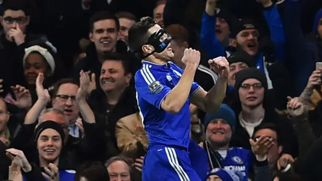 Cesar Azpilicueta celebrates