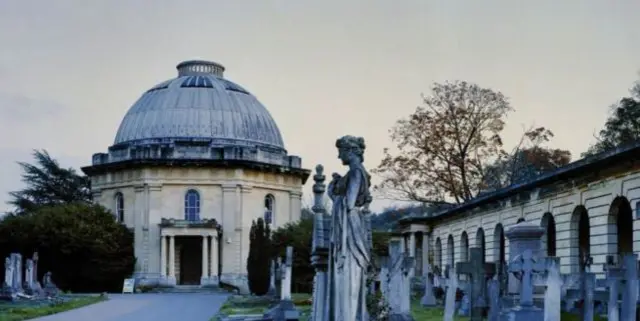 Brompton Cemetery