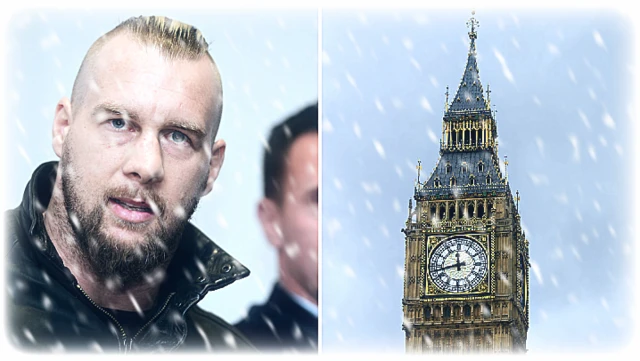 Mark de Mori and snow on Big Ben