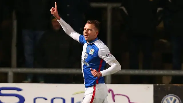 Jordan Rhodes celebrates