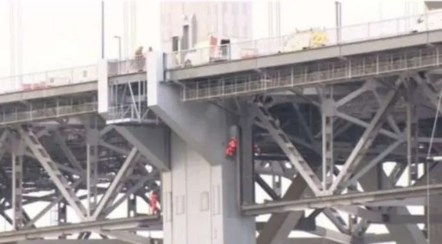 Engineers on Forth Road Bridge