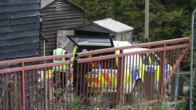 Police at Warren Farm