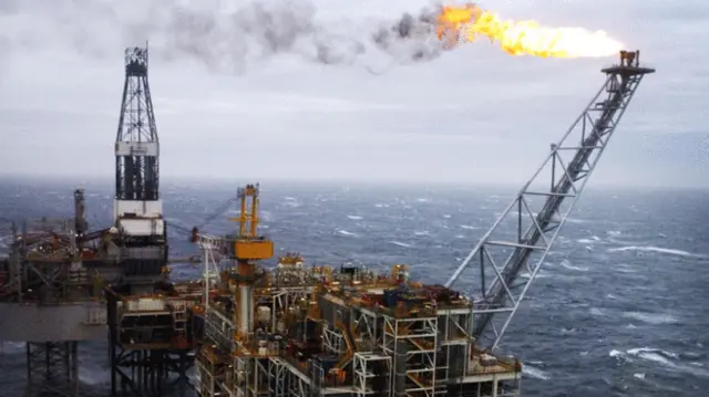 Oli and gas platform