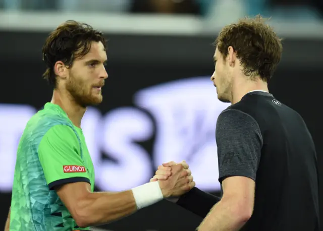 Andy Murray celebrates match victory