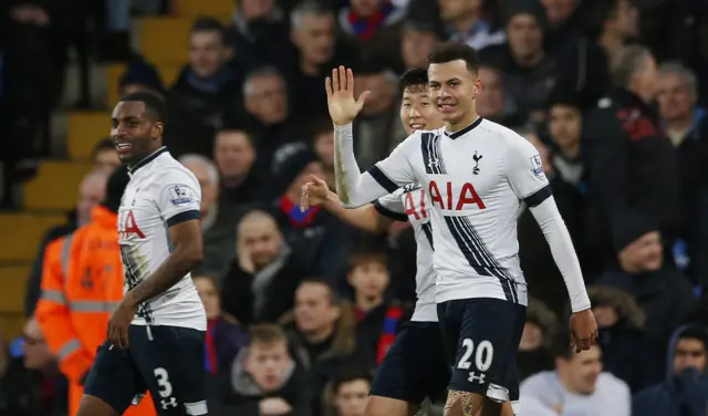 Dele Alli scores Tottenham's second goal