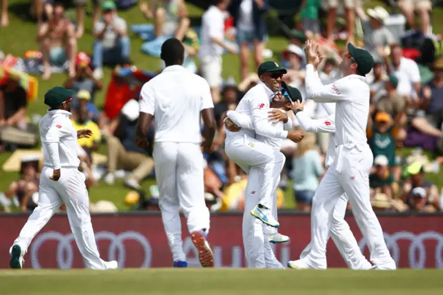 South Africa celebrate wicket