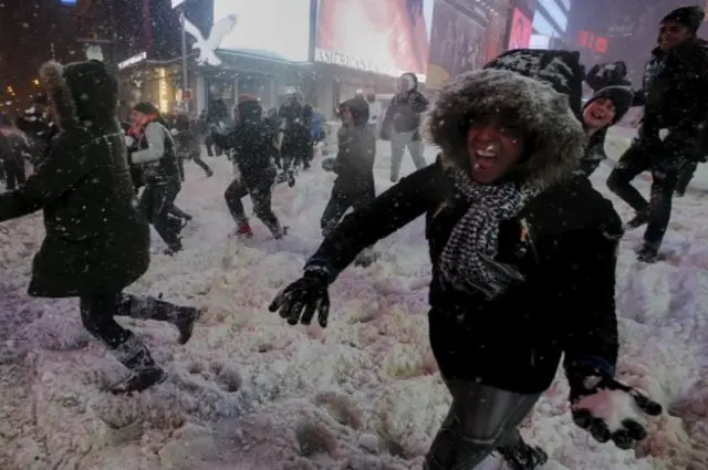 Snowball fight in NYC