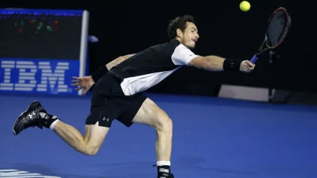 Andy Murray returns