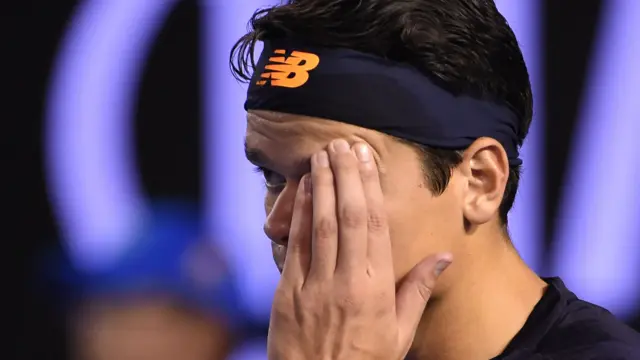 Milos Raonic reacts