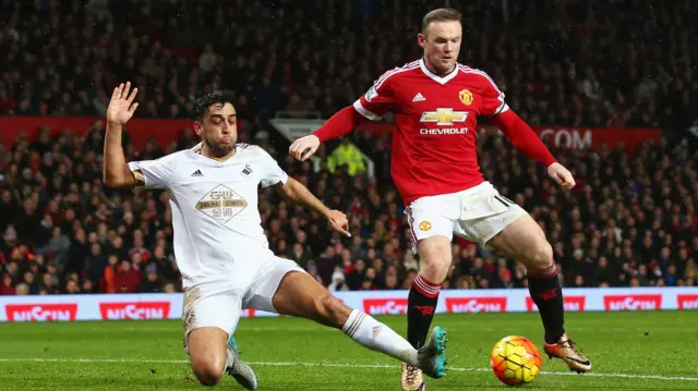 Wayne Rooney scores against Swansea