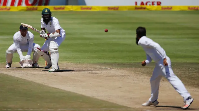 Moeen Ali bowls to Hashim Amla