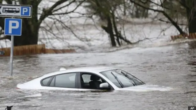 Newton Stewart flooding