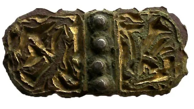 Sword belt mount bought by Vikings to Norfolk