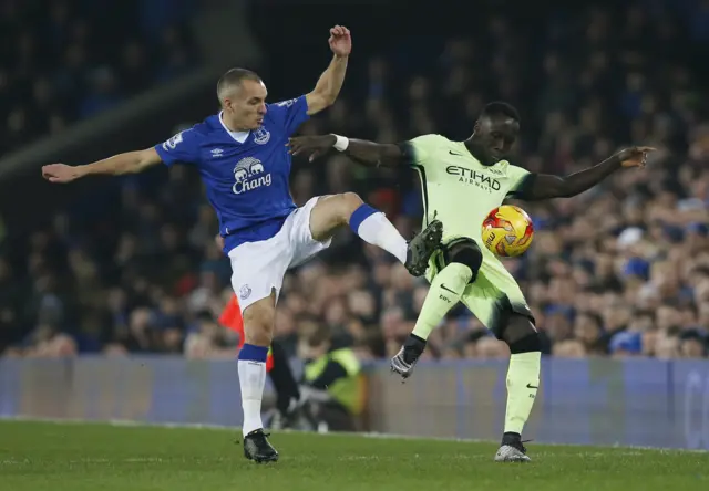 Everton midfielder Leon Osman