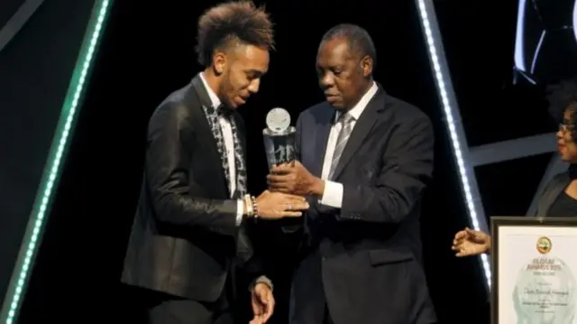 Aubameyang winning prize