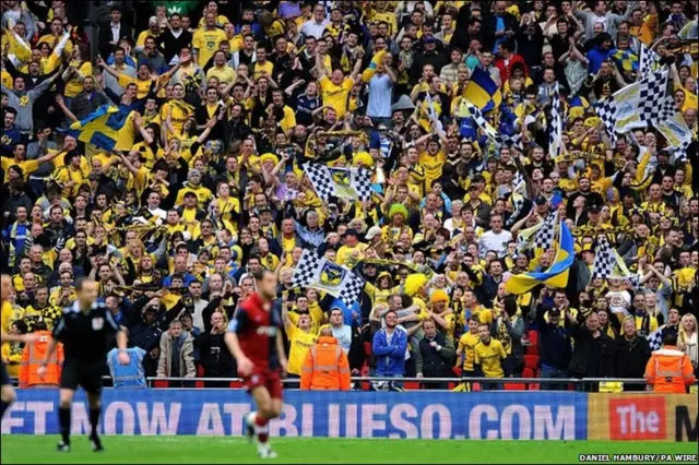 Oxford United fans