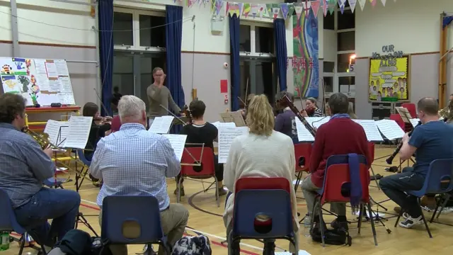 Lesbian, Gay, Bisexual and Transgender orchestra
