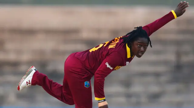 Deandra Dottin