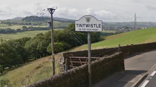 Tintwistle sign