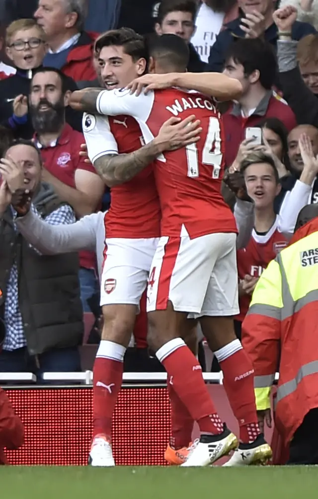 Theo Walcott celebrates