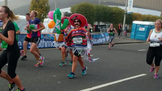 Runners dressed as Mexicans during the Great Scottish Run 10K