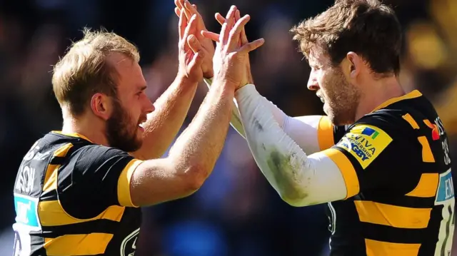 Wasps celebrate