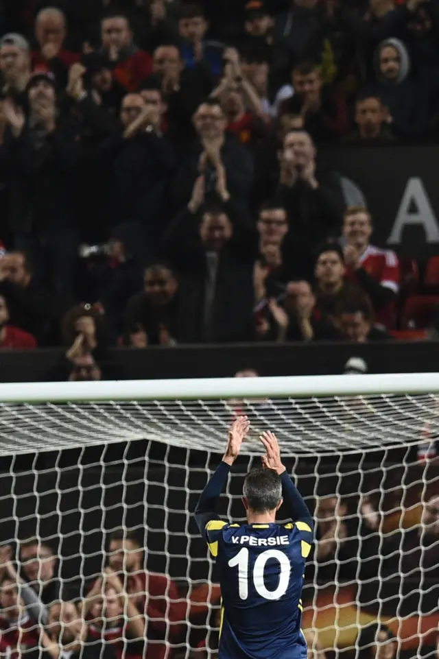 Robin van Persie salutes the crowd