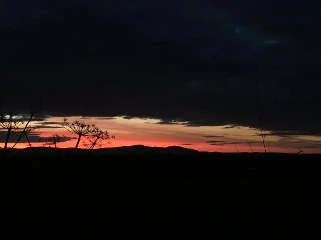 Red sky